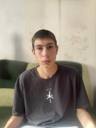 Евгений Б., родился в июне 2009