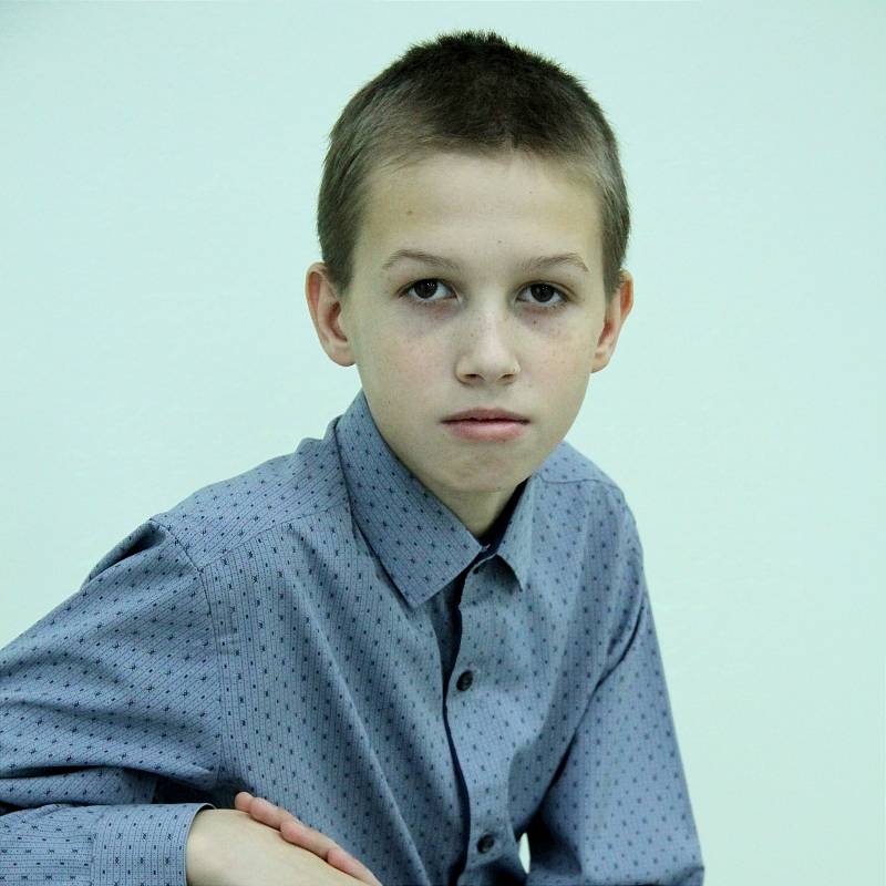 Денис И., родился в марте 2012 года