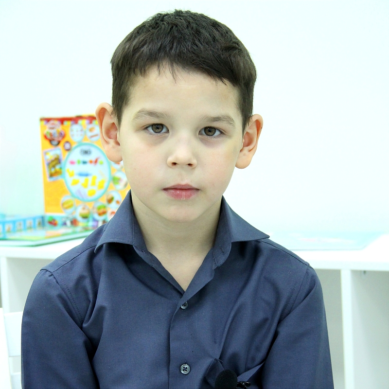 Артем К., родился в июне 2017 года