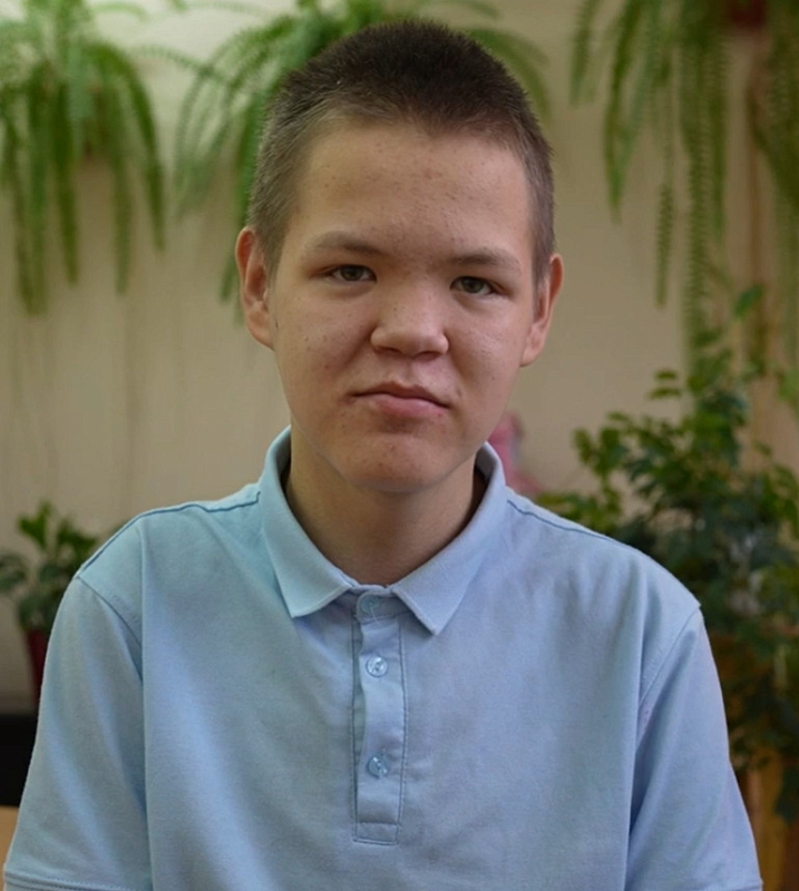 Максим Ш., родился в  августе  2010 года