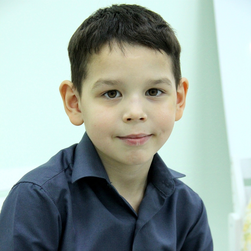 Артем К., родился в июне 2017 года